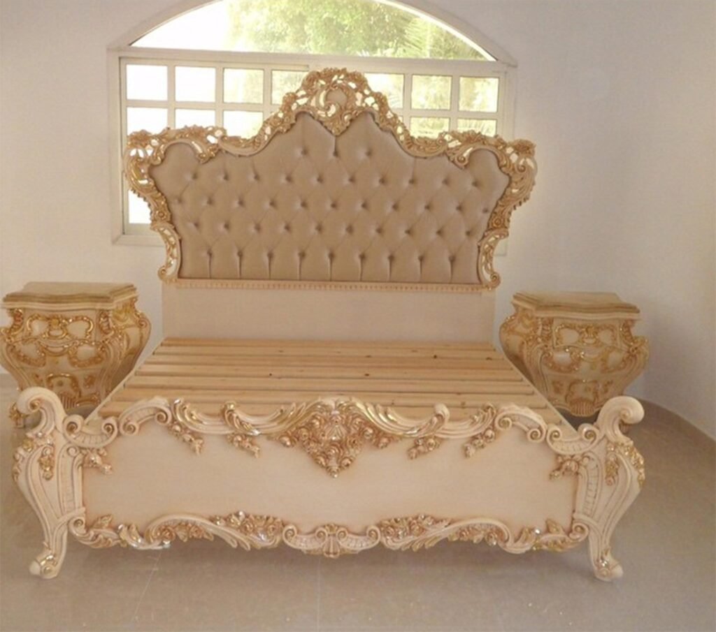 Luxury king Bed
